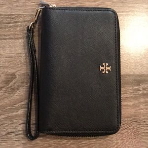 Tory Burch Black Wristlet Wallet New With Tags